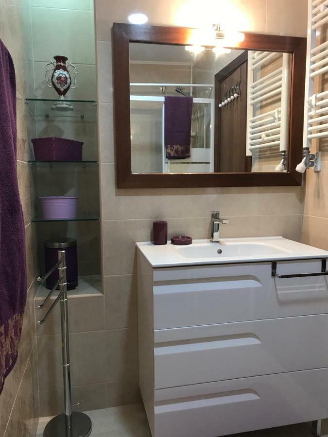 Fantastico Apartamento A 100 M Del Centro Apartment Херона Екстериор снимка